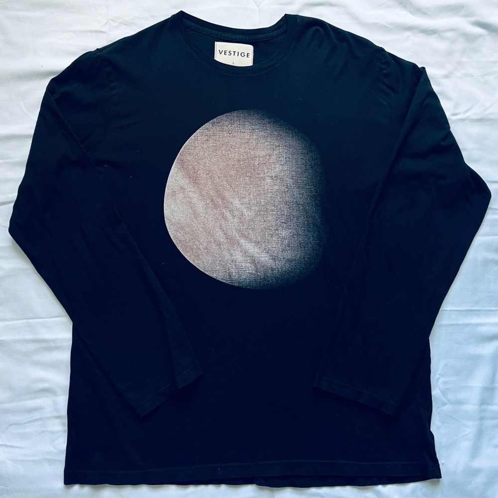 Vestige Sz L Black 100% Organic Cotton MOON made USA Long Sleeve Unisex T-Shirt